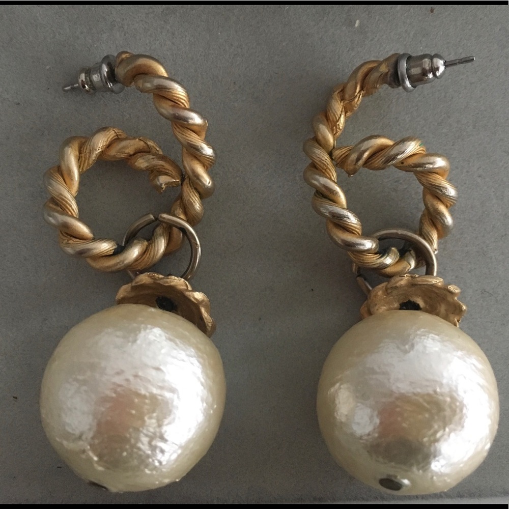 Vintage Pearl Earring